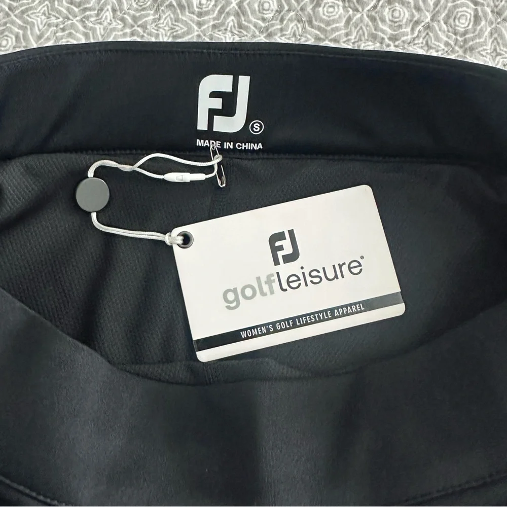 NEW! FootJoy Performance Interlock Knit Skort Black Shorts Skirt Pockets Size S
